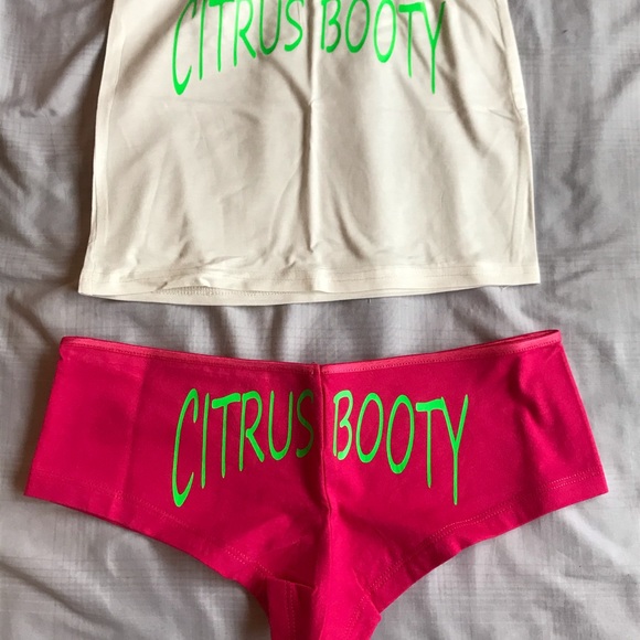 Girly girls Twerkin shorts - Picture 1 of 1